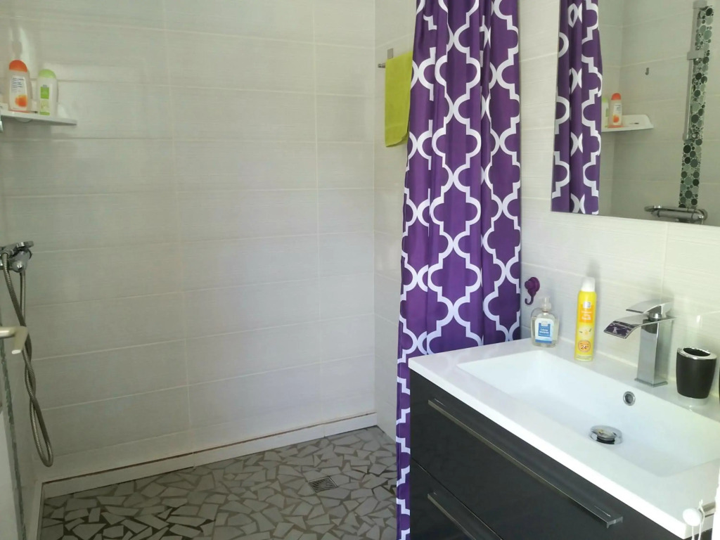 VILLA CANA avec SPA -Proche bourg - Calme - sans coupures deau