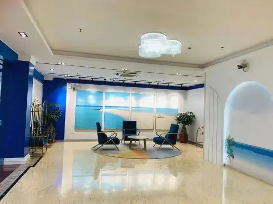 Aegean Art Hotel (Chaozhou People's Square Fortune Center)
