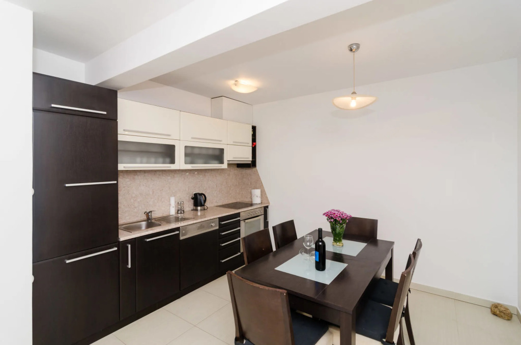 Apartments Carmelitta