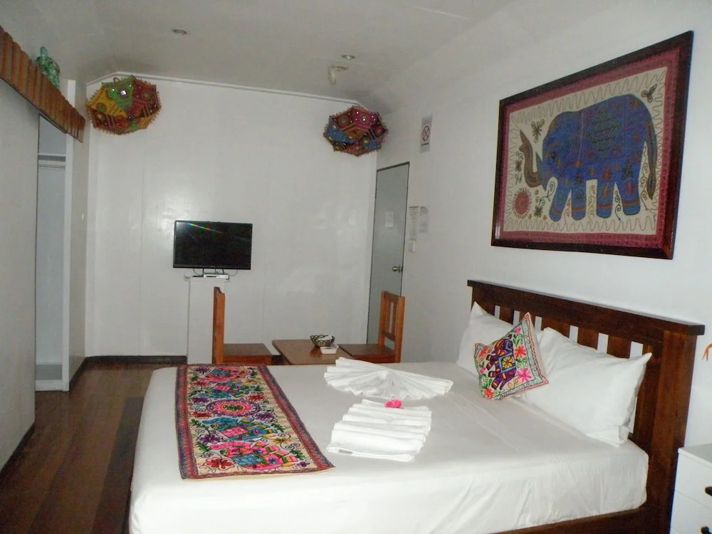 Tagimoucia House Hotel