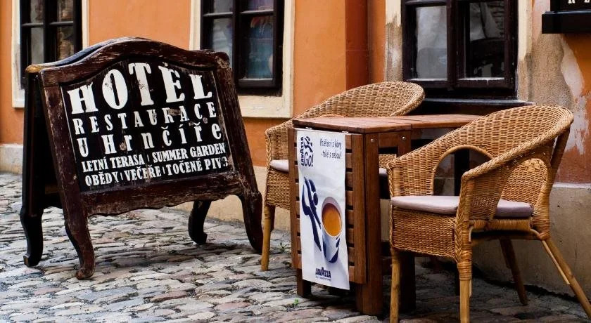 Hotel a Restaurace U Hrnčíře