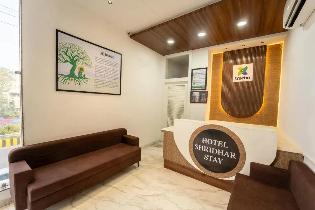 Treebo Shridhar Stay, 2.6 Km From Indore Junction