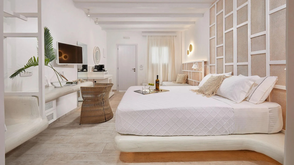 Petri Suites