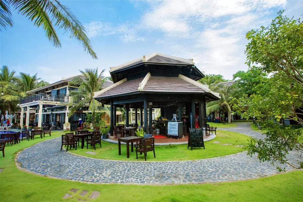 Anja Beach Resort & Spa