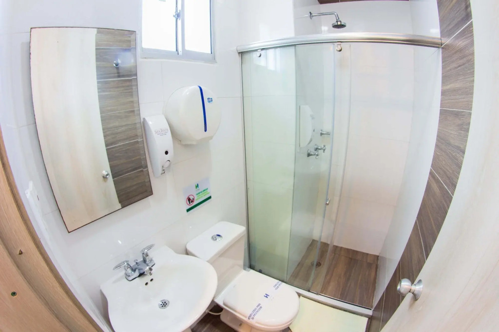Hotel Aixo Suites By GEH Suites