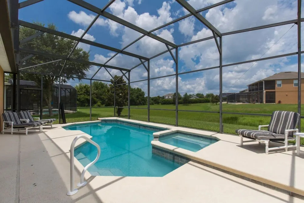 Beautifully Furnished Executive Home on Gated Community Near Disney and Champions Gate - 388