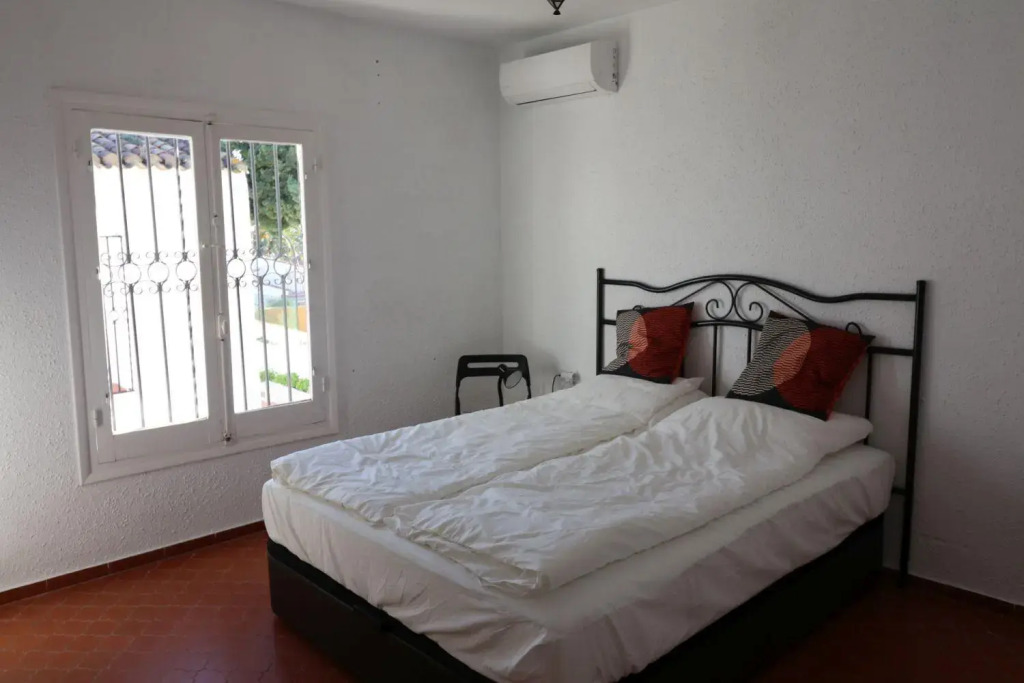 Nueva Nerja 21 Menyber