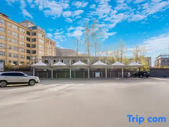 LANOU INTERNATIONAL Hotel (Lhasa Gongga Airport)