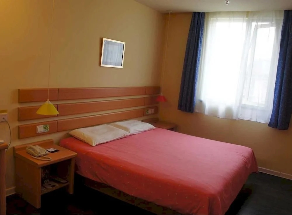 Home Inn Neo Shanghai Pudong Airport Huinan Metro Station Tongji Road