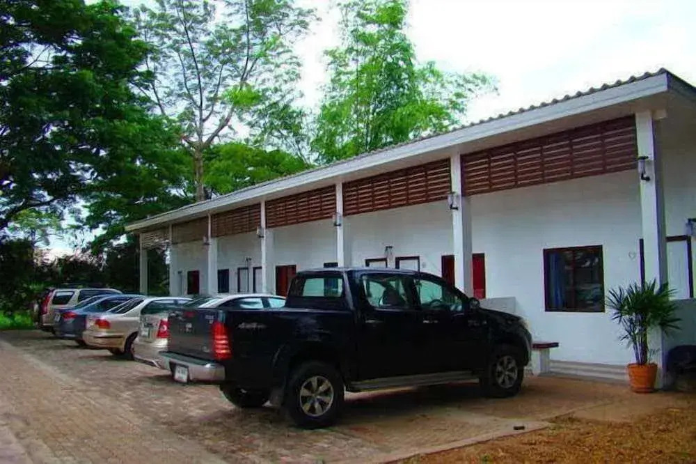 Tonnam Resort