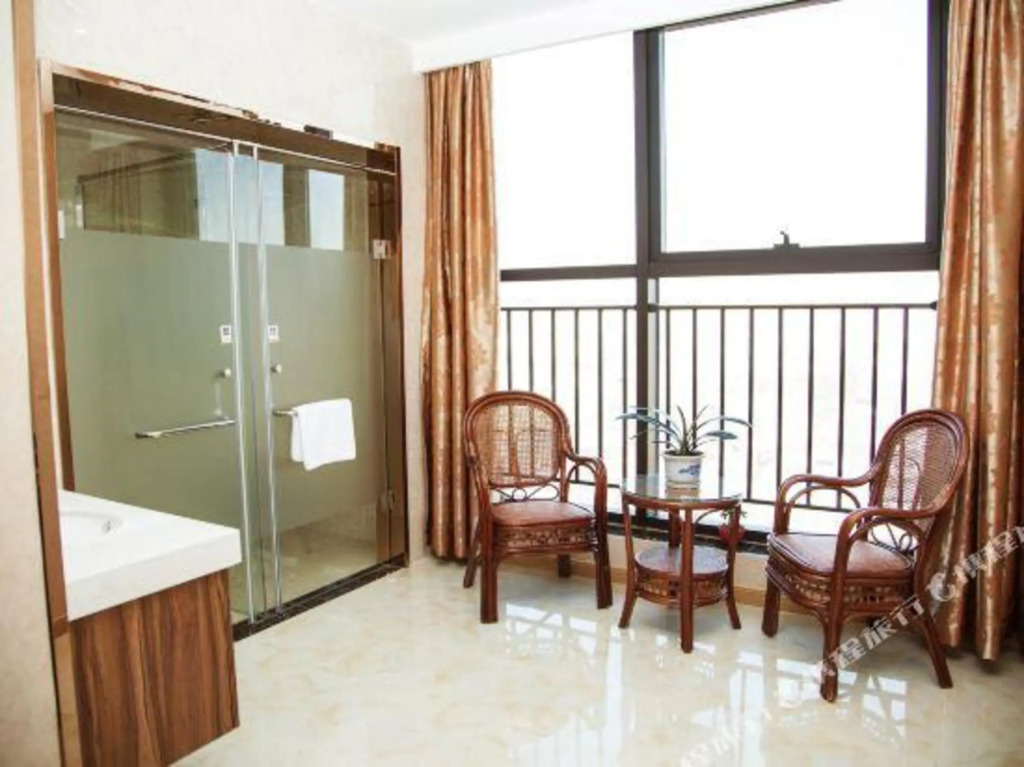 Super 8 Hotel (North Square of Suzhou Railway Station)