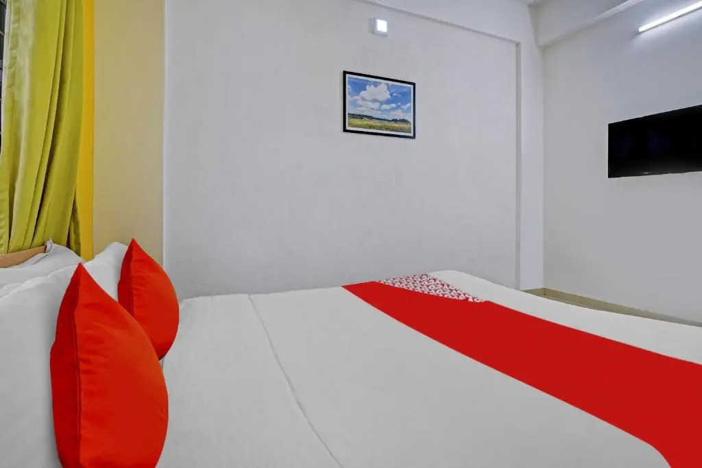 Flagship The Paradise Inn Residency
