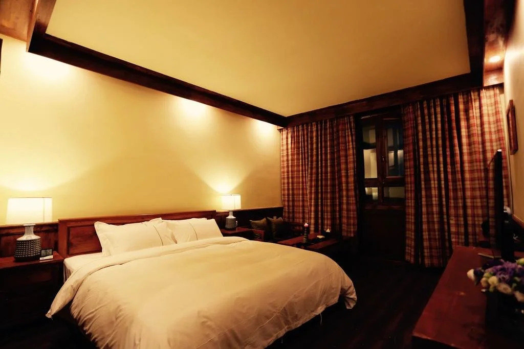 Jacob Beautiful Night Hotel