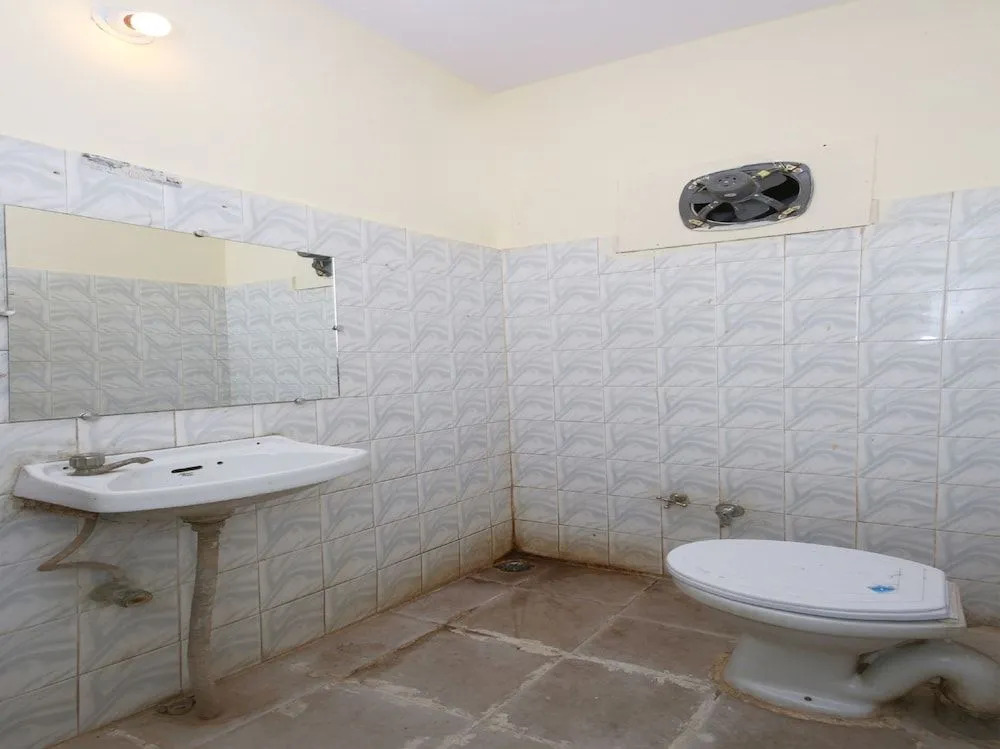 OYO 30600 Hotel Sagar