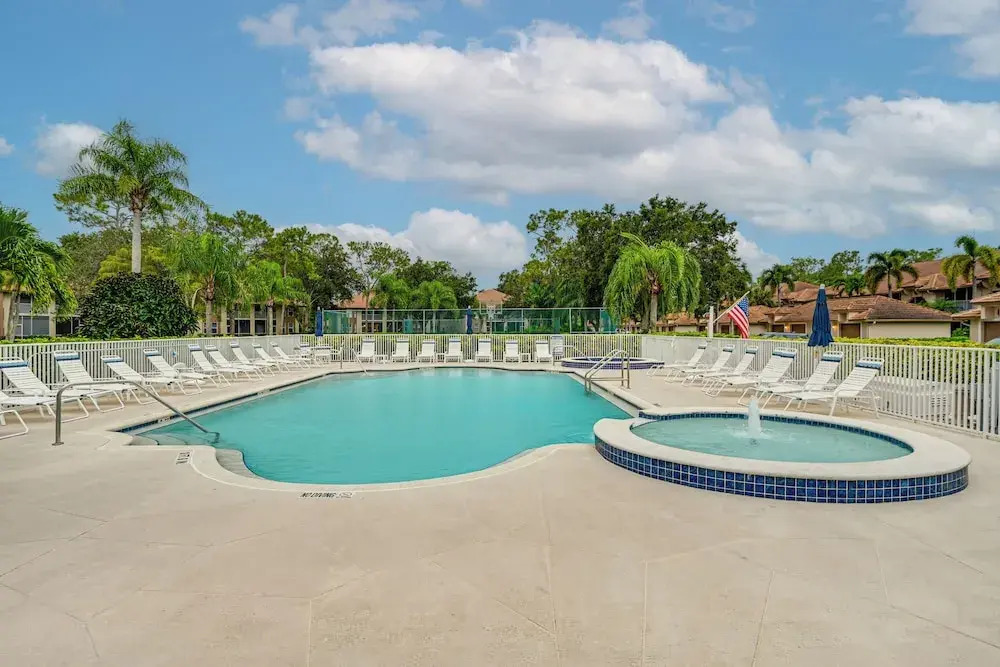 Golf, Swim & Relax! Condo 8 Mi to Dtwn Naples