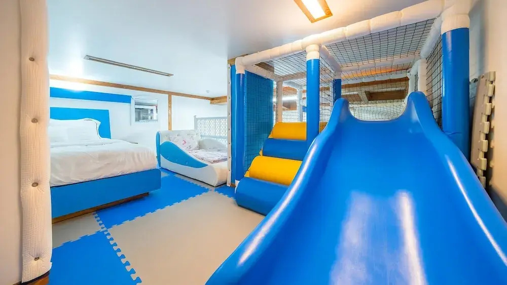 GaPyeong Lucerne kids Spa Pension