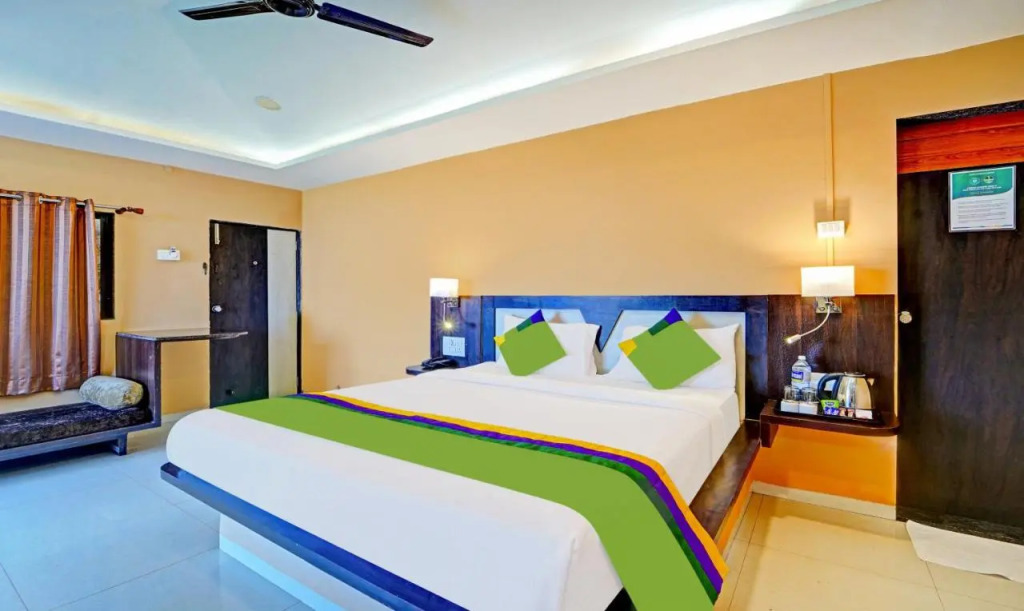 Treebo Vhyomaan Resort With Swimming Pool