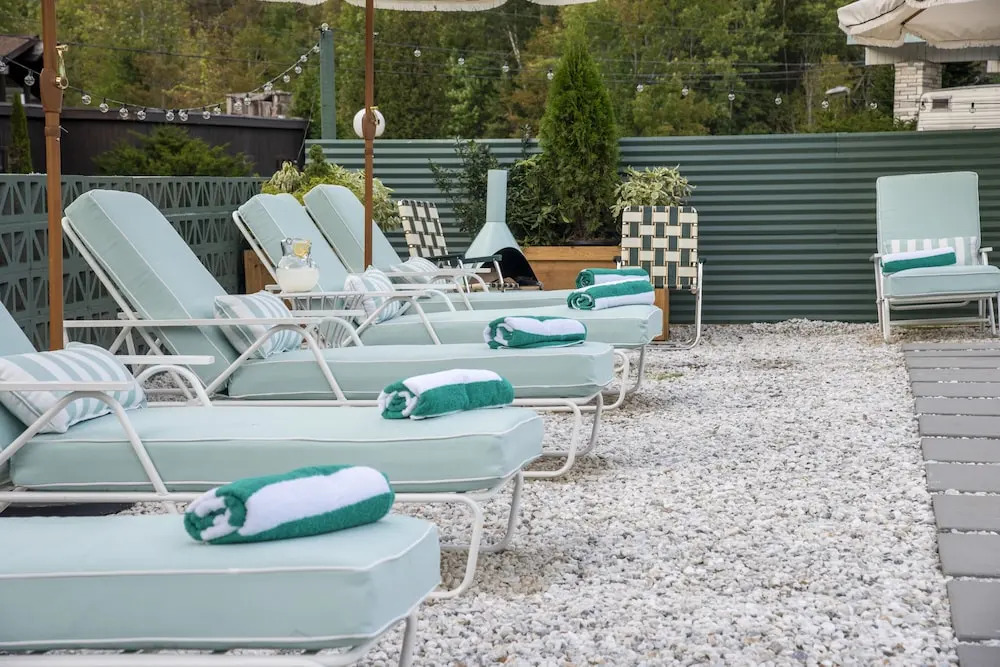 The Springs Motel