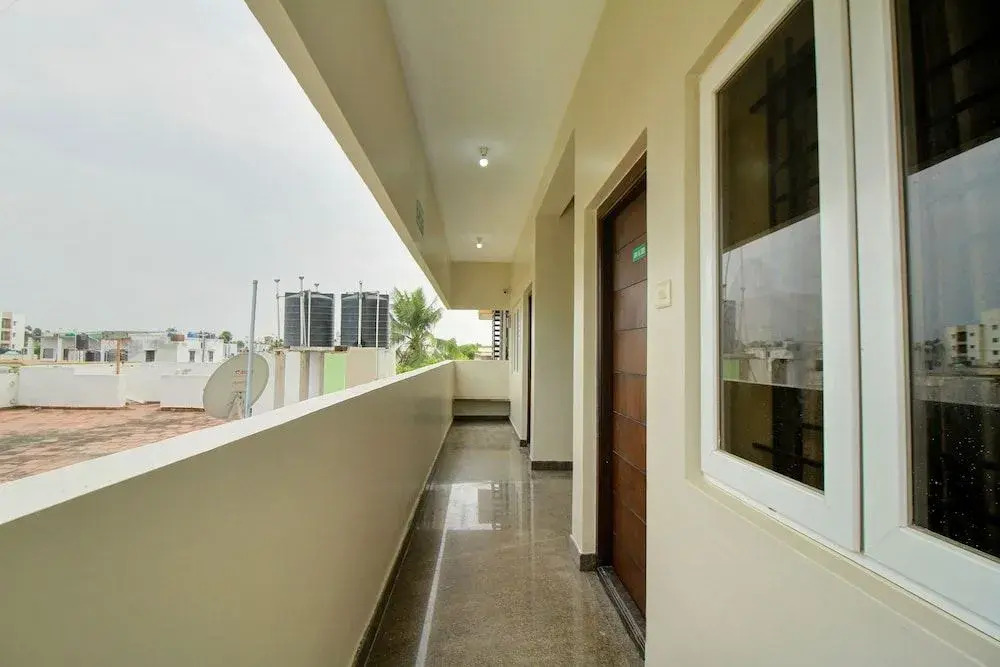 OYO 22536 Vishaak Inn