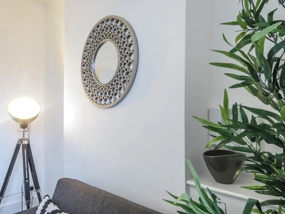 Tudors Esuites Birmingham House