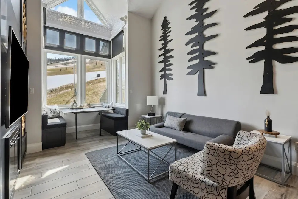 Chateau Ridge Chalets