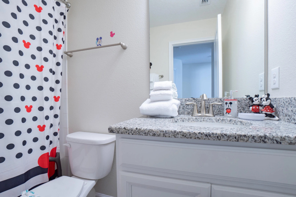 Magical Retreat 5BR Pool & Spa Near Disney
