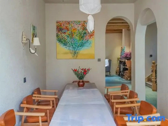 Fuxian Lake Tianye B & B
