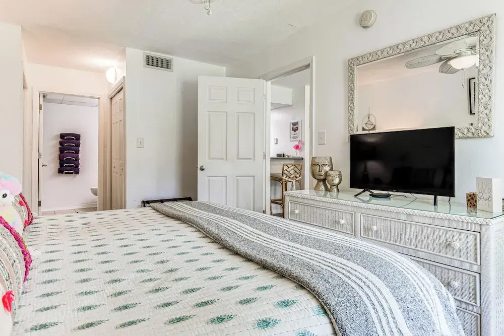 Sea La Vie Condo: Pensacola Beach Access!