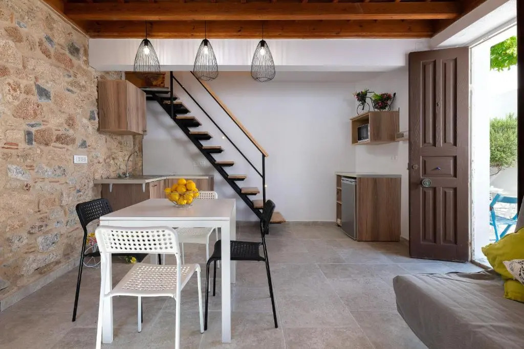 Lindos Citrin Studios