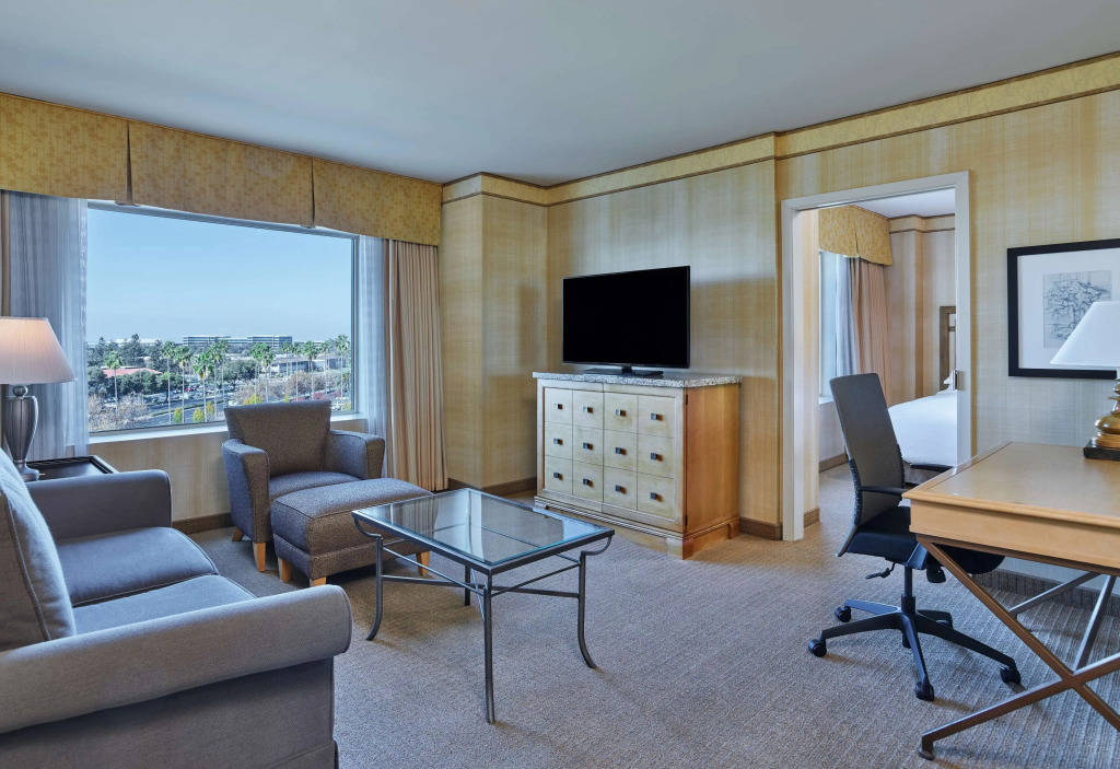 Hilton Santa Clara - Newly Renovated