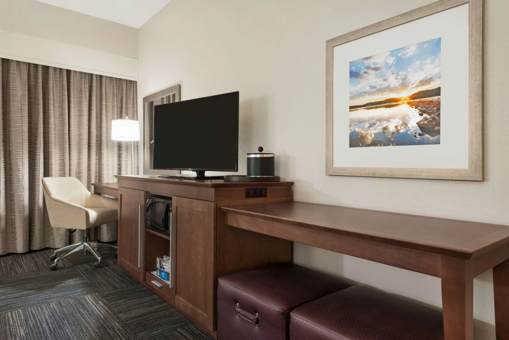 Hampton Inn Lawrence
