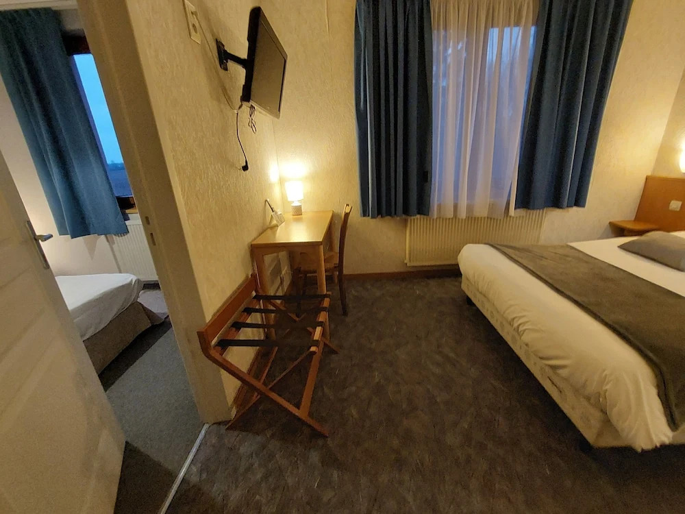 Logis Hôtel Auberge De La Foret