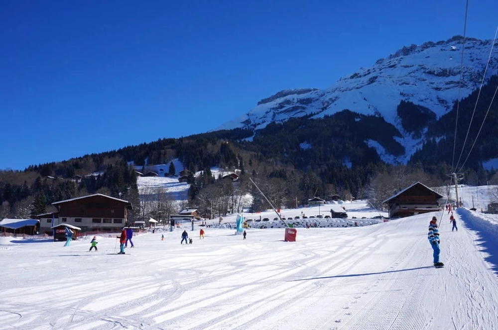Chalet With 2 Bedrooms in Sixt-fer-à-cheval, With Wonderful Mountain View and Furnished Terrace