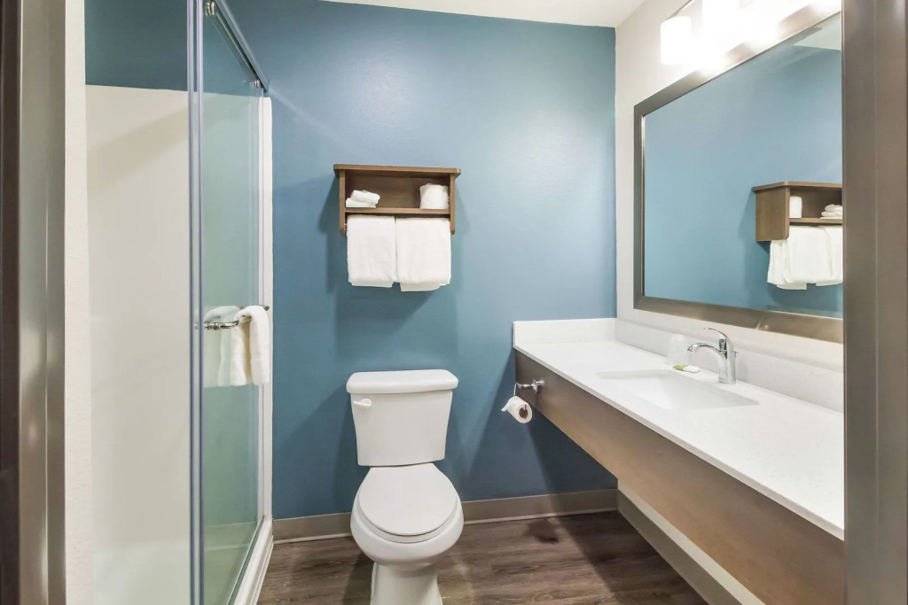 WoodSpring Suites Lake Jackson