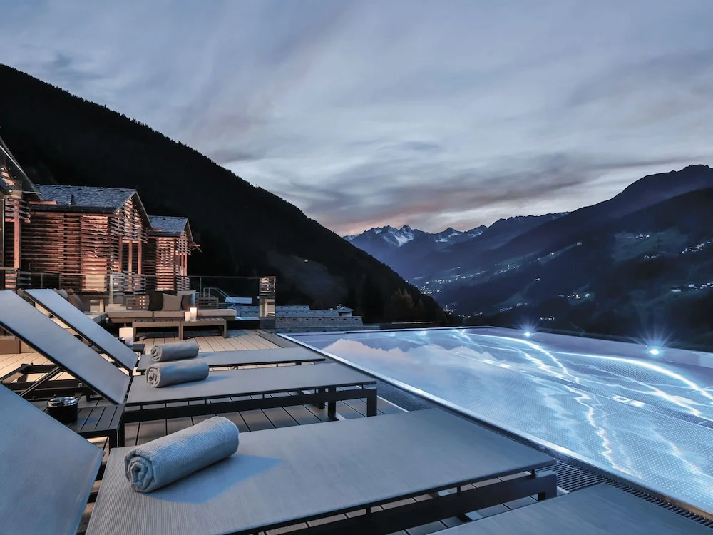Boutique Hotel und Chalets Bergwiesenglück