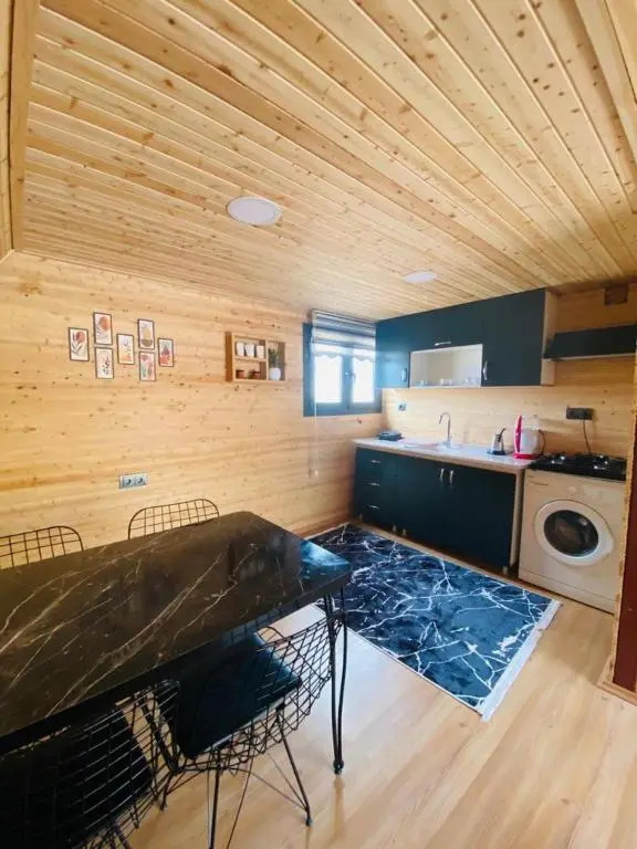 Wonderful Bungalow with Private Pool, Garden and BBQ in Fethiye