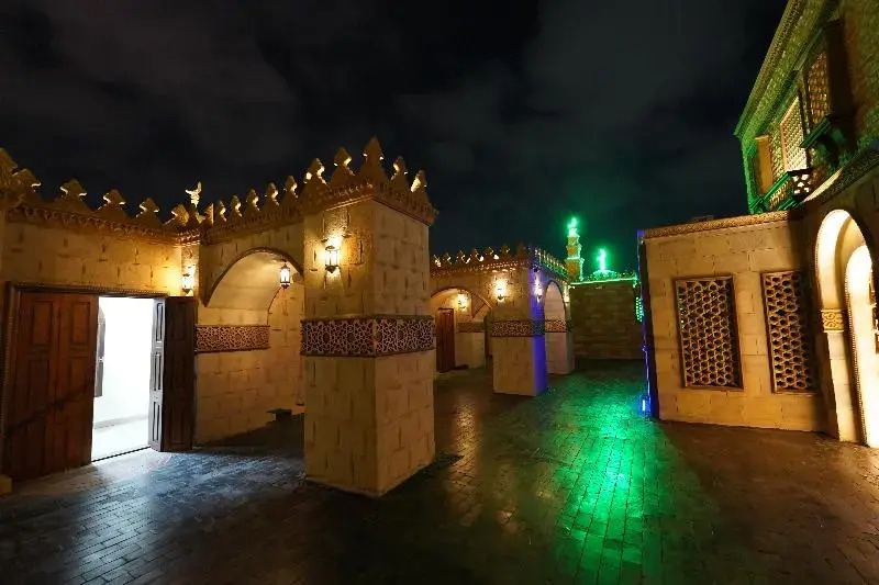 Pyramids Khan Hotel