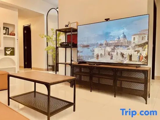 Thompson Suites Okada (Bayshore 2 Residence)