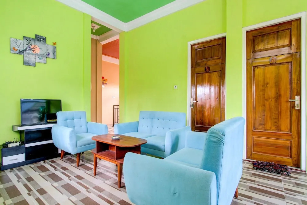 Hotel O Homestay Joglo Dephis Syariah