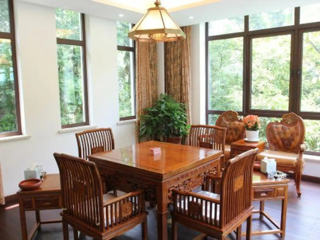 Hupao Mountain Resort