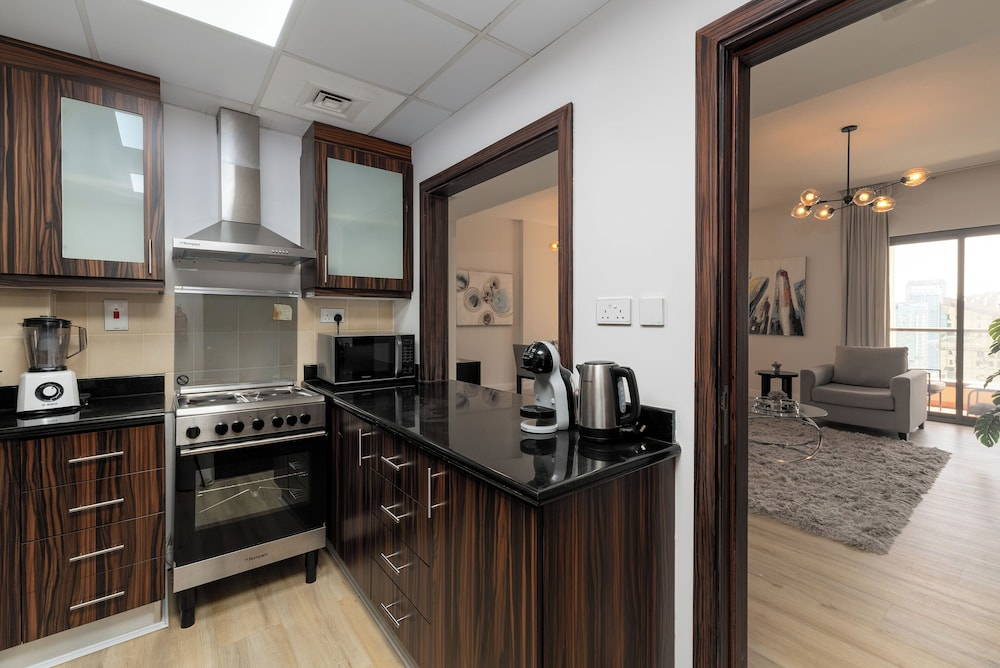 Shams 1, Jumeirah Beach Residence - Mint Stay