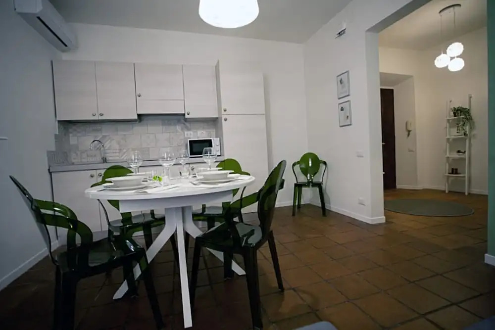 Flatinrome Navona