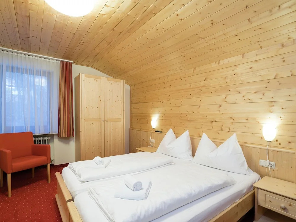 Pleasant Holiday Home in Wald Im Pinzgau with Terrace
