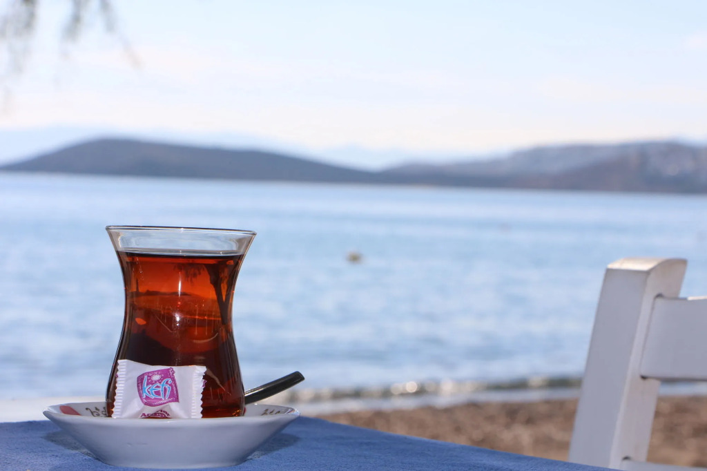 Kefi Beach & Suites