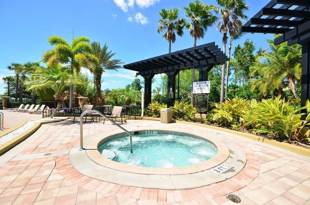 Vista Cay 3 Bedroom VC3BG