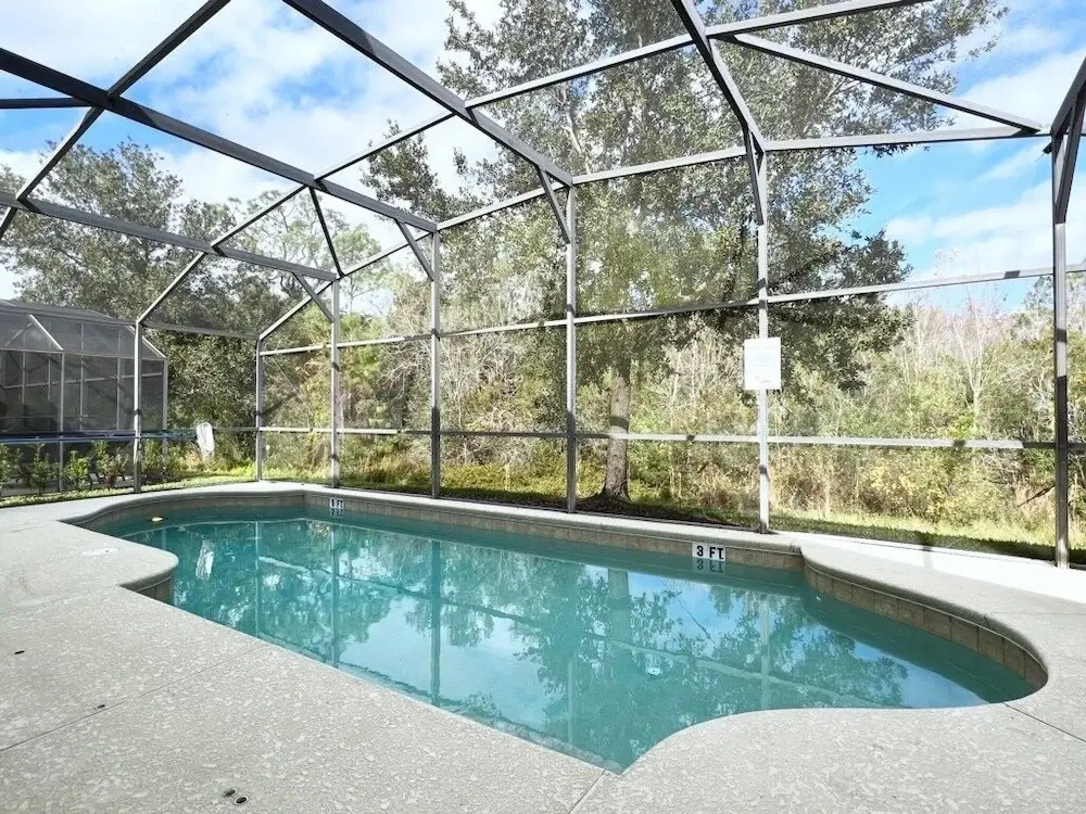 Cozy 4 Bed 3 Bath Pool Hm with Game Room-4450NP