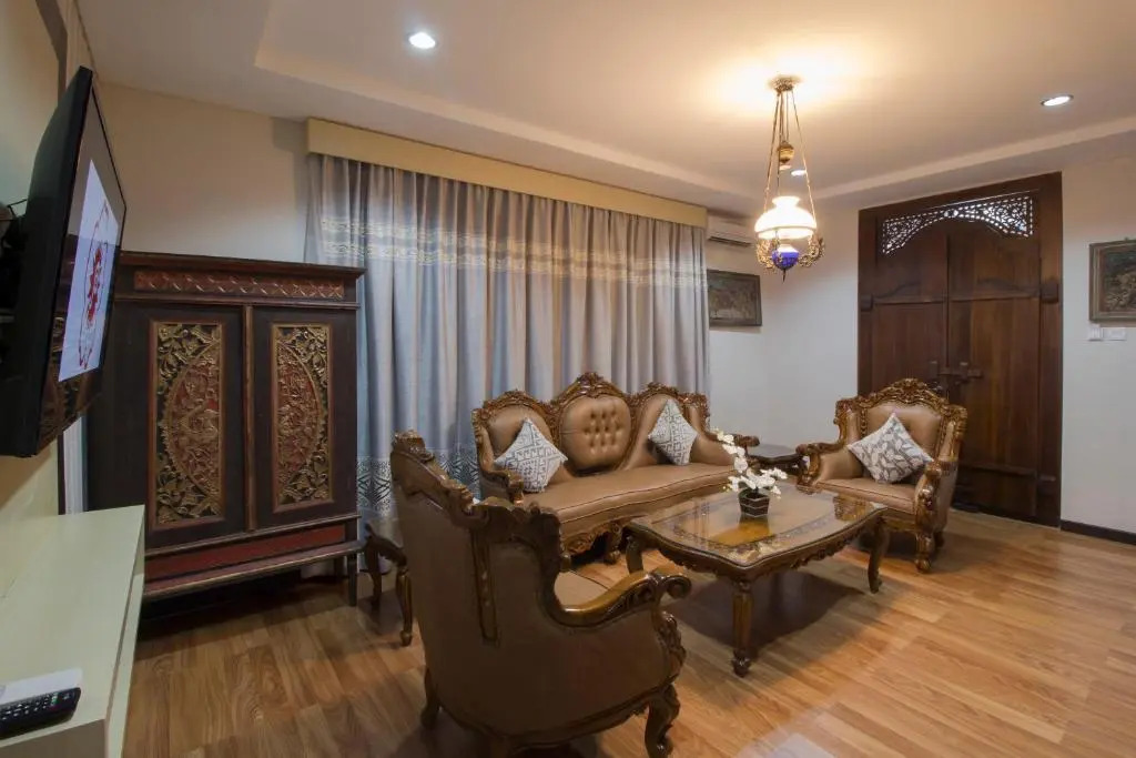 Grand Puri Saron Hotel Yogyakarta