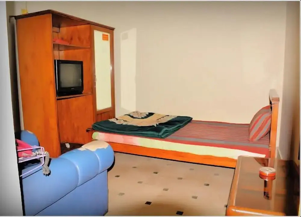 Komelion Hotel