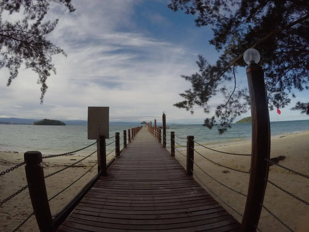 Sutera Sanctuary Lodges at Manukan Island