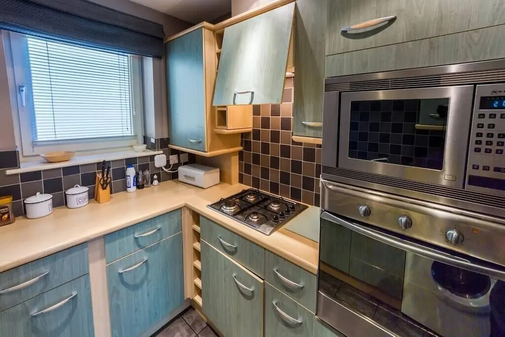Contemporary Holyrood Apartment